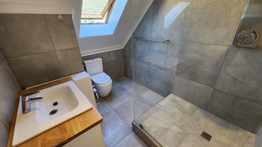 2 Bedroom Property for Sale in Gardens Western Cape